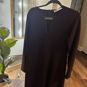 Knit dress with chains